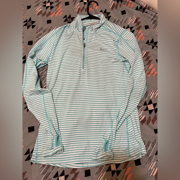 Nike Tops - NIKE RUNNING 1/4 ZIP